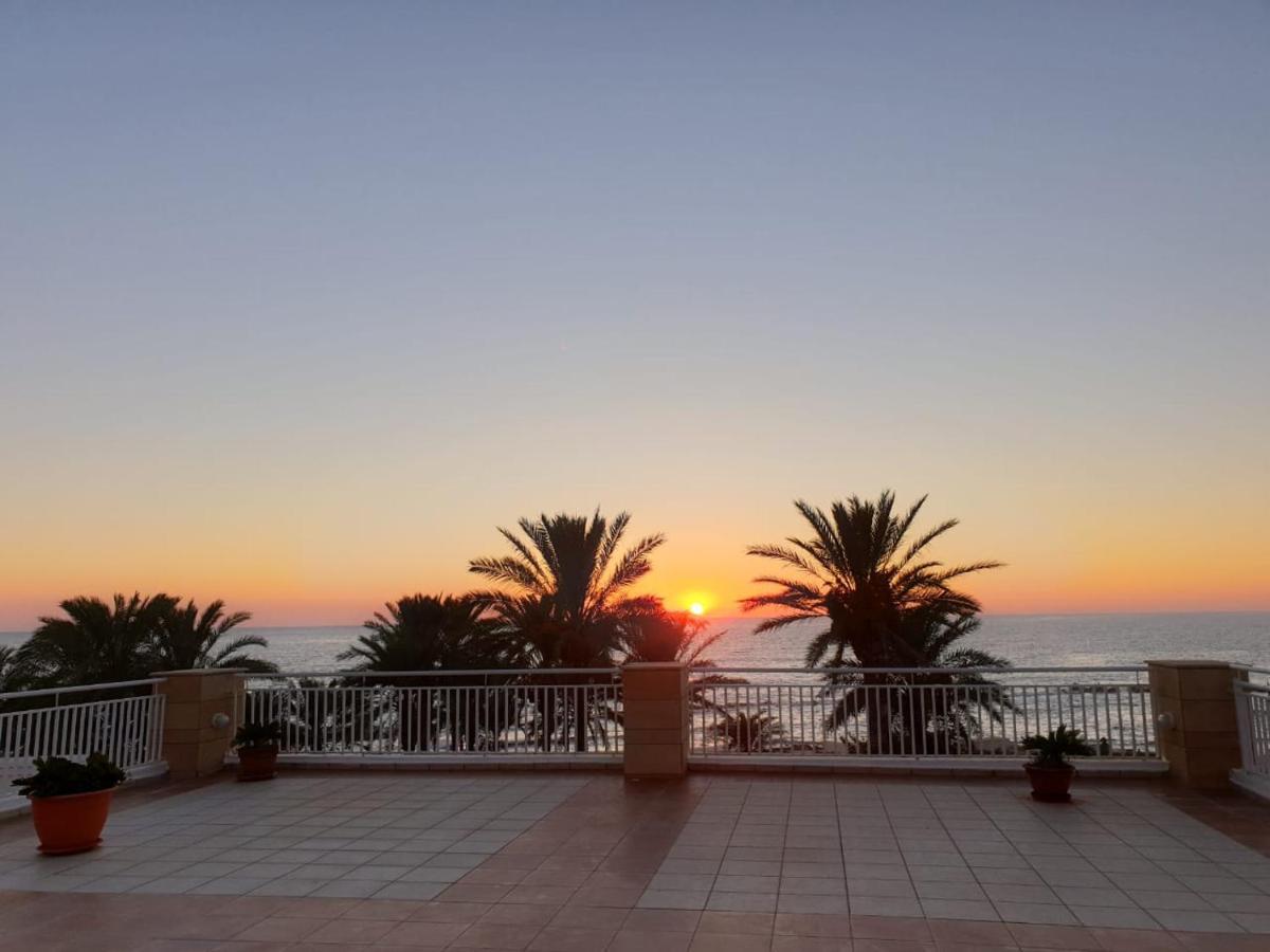 Seaview Sunset Holiday Apartments Paphos Ngoại thất bức ảnh