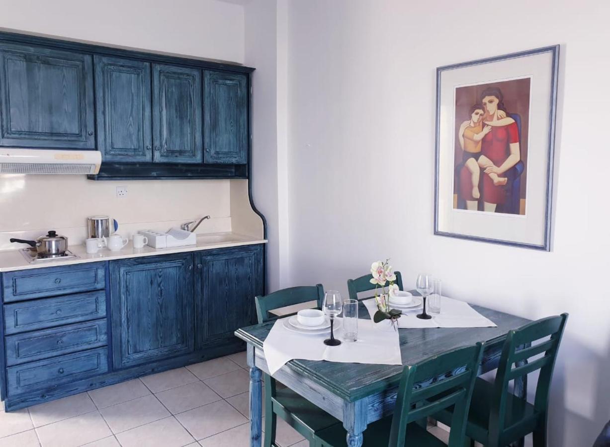 Seaview Sunset Holiday Apartments Paphos Ngoại thất bức ảnh